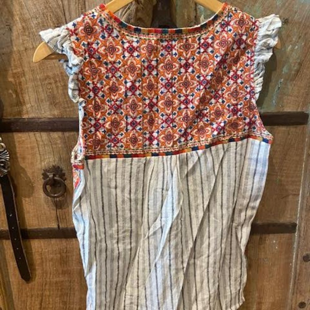 Multi-Color Embroidered Tank - Picture 4 of 4